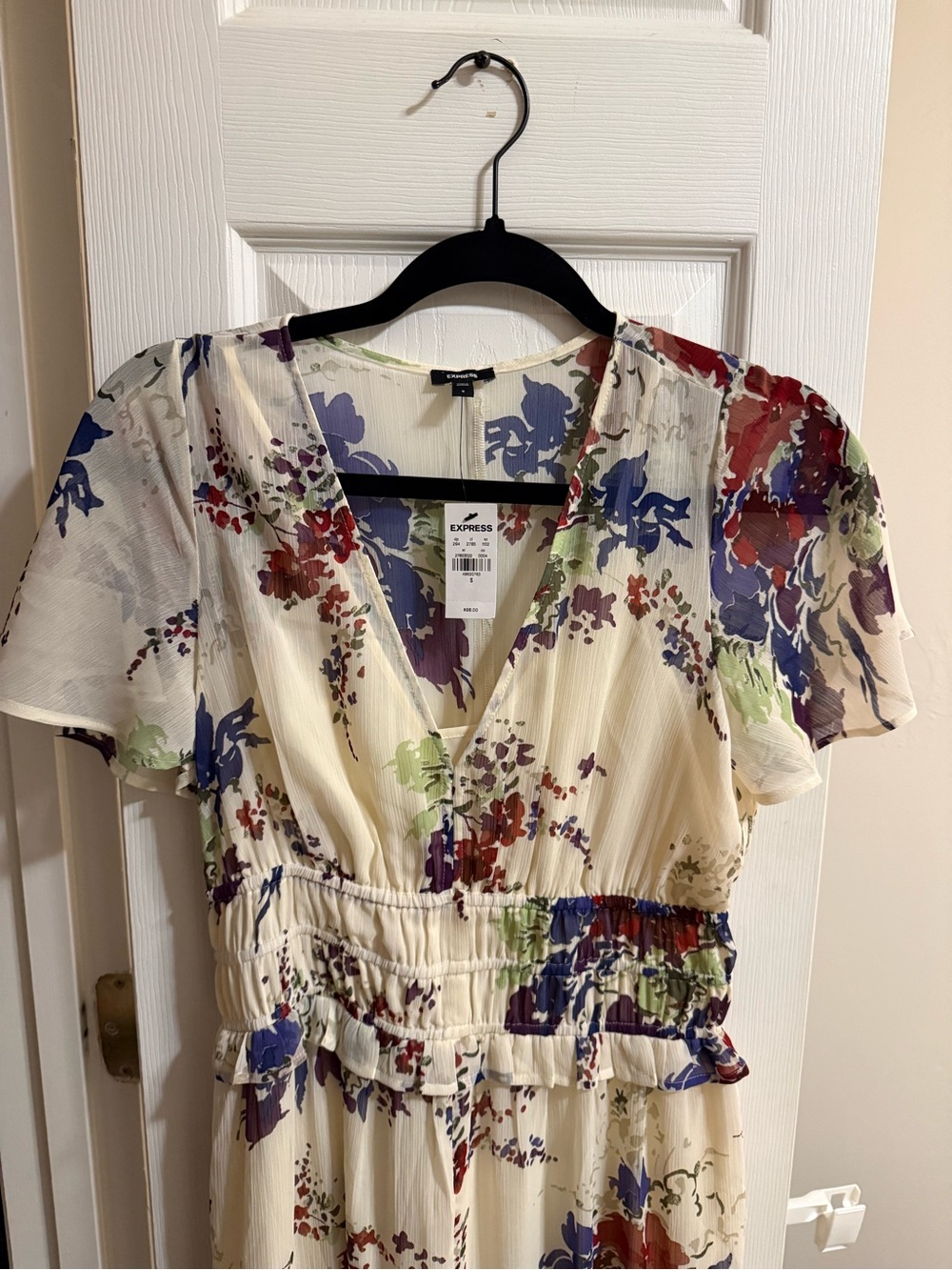 Express Cream Floral V-Neck Short Sleeve Tunic